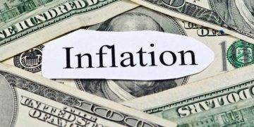 Giá Dầu Phục Hồi Sau Khi Dự Trữ Dầu Thô Ở Mỹ Bất Ngờ Giảm