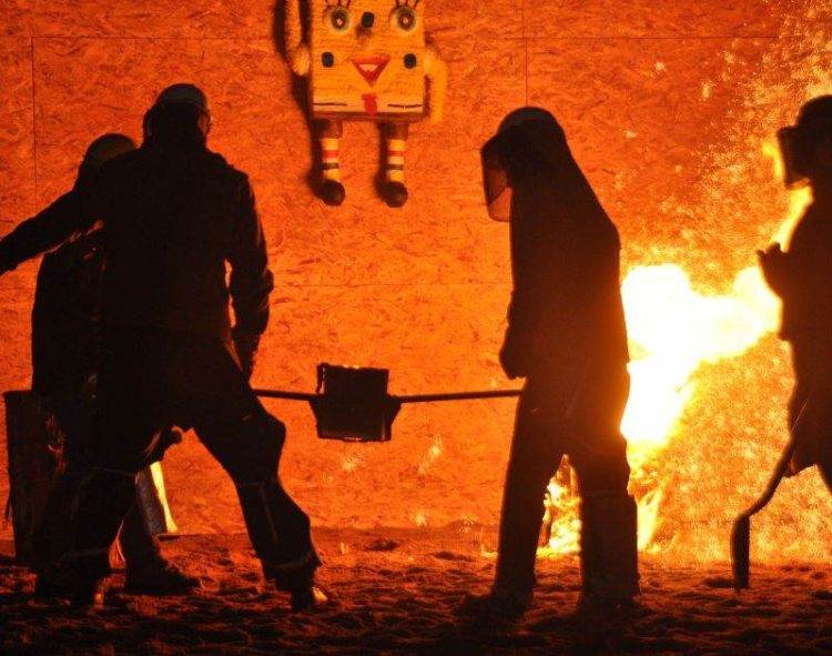 Giá Dầu Phục Hồi Sau Khi Dự Trữ Dầu Thô Ở Mỹ Bất Ngờ Giảm