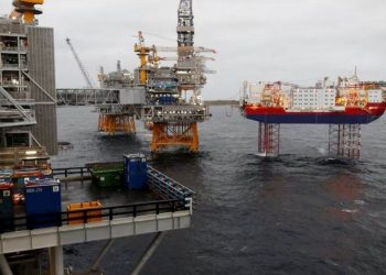 Các Quỹ Dầu Mỏ Giảm Bớt Xu Hướng Giảm Giá Sau Khi OPEC+ Trấn An Thị Trường