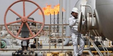 Giá Dầu Tăng Vọt Và Dừng Lại Ở Mức Cao Nhất Trong Hơn Một Tháng Qua Do Sự Lạc Quan Về Nhu Cầu