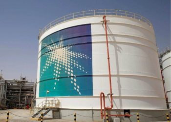 Giá Dầu Tăng Vọt 2% Do Triển Vọng Nhu Cầu Cải Thiện