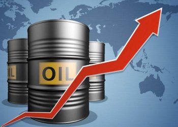 Giá Dầu Thô Tăng Cao Hơn Khi Nguồn Cung Của Mỹ Thắt Chặt Và Nhu Cầu Nhiên Liệu Tăng