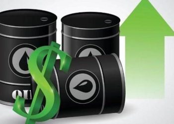 Giá Dầu Brent Tiến Gần Mốc 86 USD Nhờ Dữ Liệu Việc Làm Tích Cực