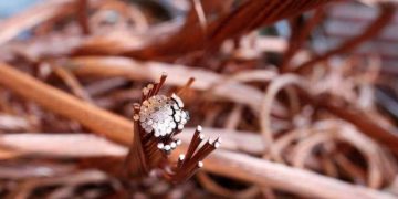 Dự Trữ Đồng Tăng Vọt Nhưng Không Mấy Giúp Đỡ Cho Những Nhà Đầu Cơ Bán Khống Trên Sàn CME