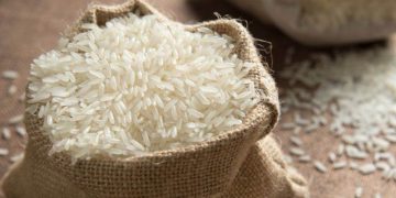 Pakistan: Sau Lúa Mì Và Bột Mì, Giá Gạo Cũng Giảm