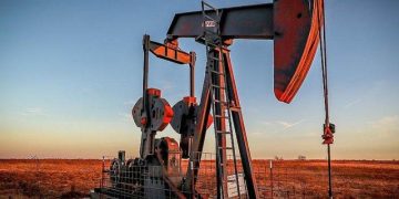 Sản Lượng Dầu Khí Khu Vực Ít Thay Đổi Trong Quý 2, Theo Ngân Hàng Dự trữ Liên Bang Dallas