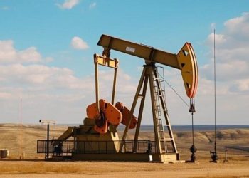 Giá Dầu Thô Giảm Do Thiệt Hại Nhẹ Đến Cơ Sở Hạ Tầng Dầu Mỏ Texas Từ Bão