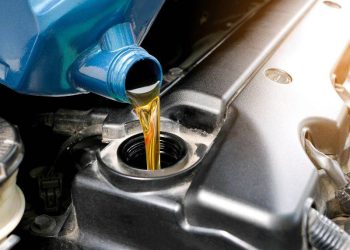 Giá Dầu Ổn Định Ở Mức Cao Hơn Nhờ Triển Vọng Nhu Cầu Lạc Quan Khi Lượng Dự Trữ Dầu Thô Của Mỹ Giảm