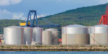 Mỹ Tìm Mua Tới 4,5 Triệu Thùng Dầu Để Bổ Sung Kho Dự Trữ Dầu Mỏ Chiến Lược