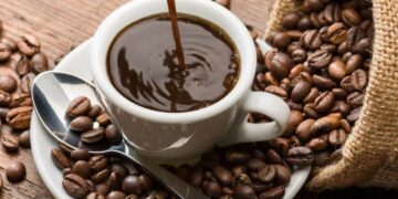 Giá Cà Phê Giảm Nhẹ Do Điều Kiện Khô Hạn Ở Brazil Được Cải Thiện