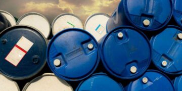 Giá Dầu Tăng Khi Nhà Đầu Tư Chờ Đợi Dấu Hiệu Cắt Giảm Lãi Suất Của Mỹ