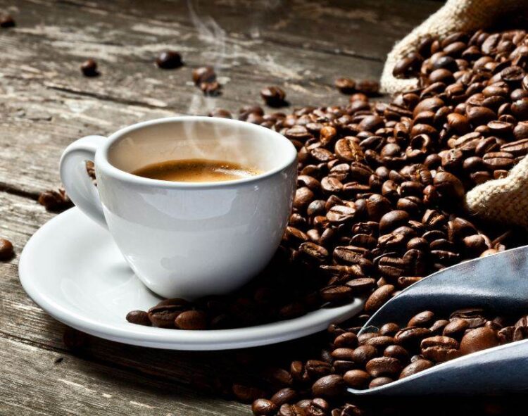 Giá Cà Phê Bị Áp Lực Bởi Thu Hoạch Ở Brazil