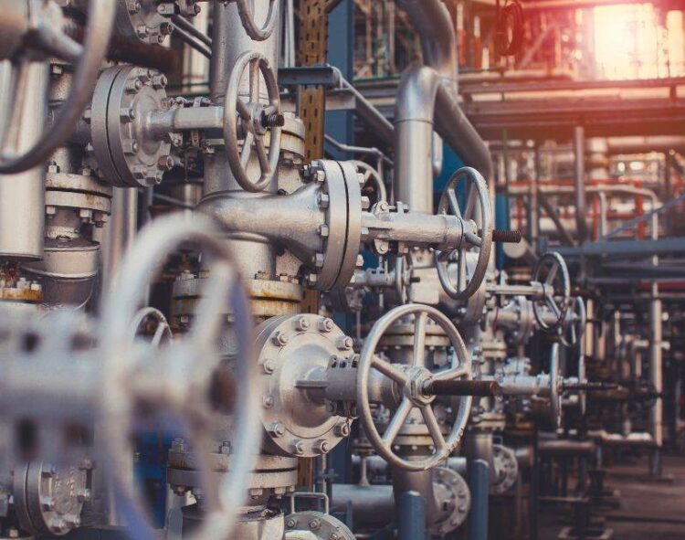 Các Nhà Sản Xuất Permian Đấu Tranh Với Giá Khí Đốt Âm