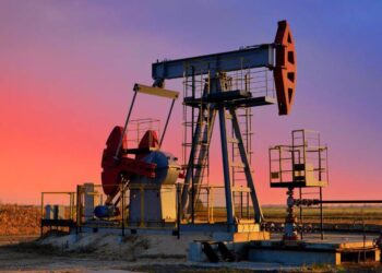 Giá Dầu Tăng Nhẹ Do Lo Ngại Về Nguồn Cung Ở Trung Đông