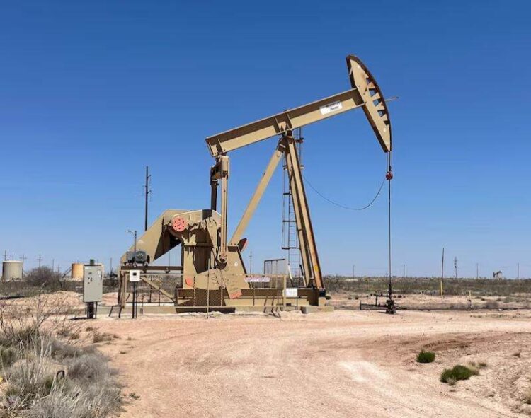 Giá Dầu Tăng Do Nguy Cơ Xung Đột Trung Đông Lan Rộng