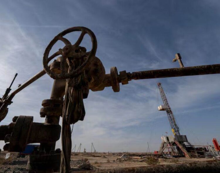 Giá Dầu Dự Kiến Giảm Trong Tuần Thứ Tư Liên Tiếp Do Lo Ngại Về Nhu Cầu