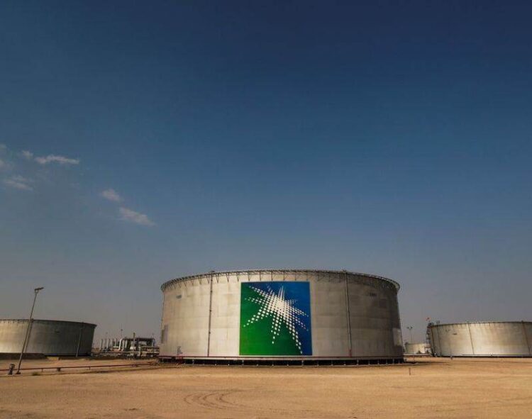 Saudi Aramco Tăng Giá Dầu Lần Đầu Tiên Sau Nhiều Tháng