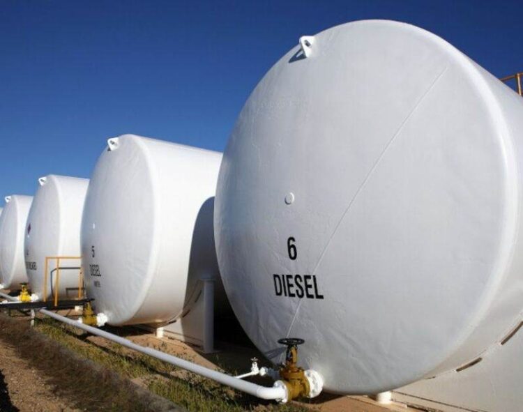 Giá Dầu Diesel Mỹ Chạm Mức Thấp Nhất Trong 3 Năm Do Lo Ngại Về Nhu Cầu