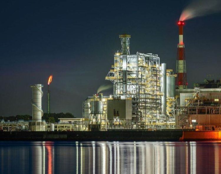 Giá Khí Đốt Tự Nhiên Giảm Do Bão Nhiệt Đới Helene Dự Kiến Không Ảnh Hưởng Đến Các Giàn Khoan Ở Vịnh Mexico