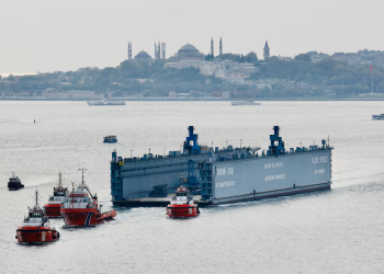 Nga và Ukraine đồng ý ngừng tấn công trên biển và vào cơ sở năng lượng; Washington tìm cách nới lỏng lệnh trừng phạt