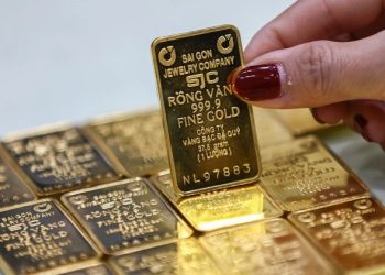 Giá vàng miếng lập đỉnh 108 triệu đồng: Chênh lệch với thế giới lên đến 6,5 triệu đồng/lượng