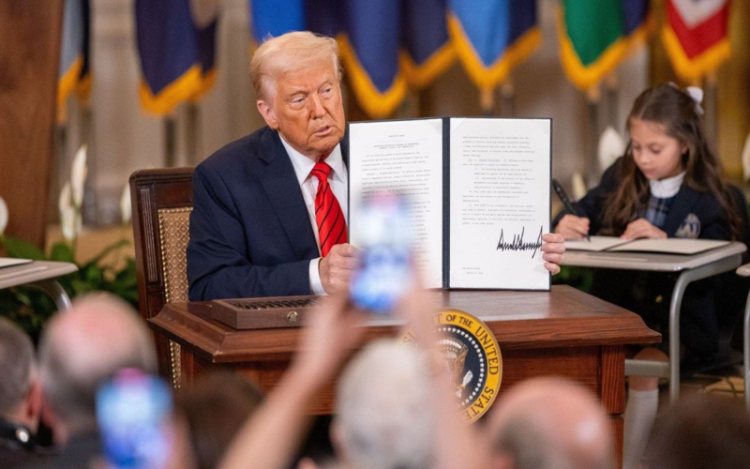 Gần 1.000 nhà kinh tế thế giới phản đối chính sách thuế quan của Mỹ