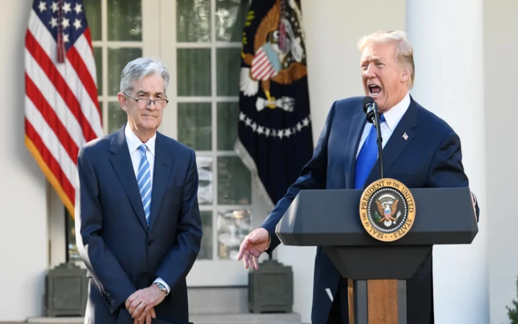 Nhà Trắng căng thẳng với FED: Tổng thống Trump đe dọa sa thải Chủ tịch Jerome Powell