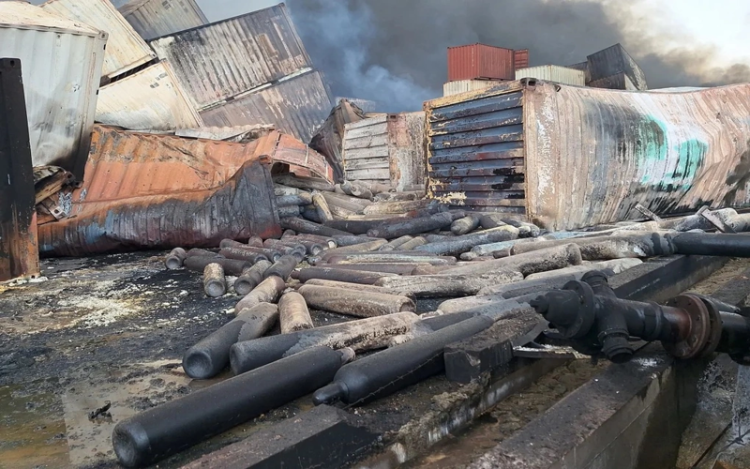 Ảnh minh họa: Vụ Nổ Tại Cảng Lớn Nhất Iran: Số Người Thiệt Mạng Tăng Lên 40, Nguyên Nhân Vẫn Bí Ẩn