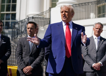 Trump không gia hạn thuế 90 ngày: Tín hiệu cứng rắn từ Nhà Trắng