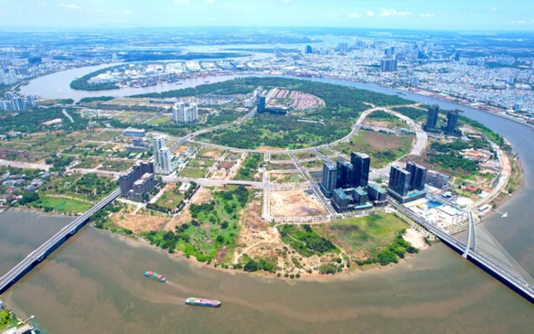 Tập đoàn Trump Organization đến TP.HCM khảo sát đầu tư, xúc tiến dự án Trump Tower. Sau dự án 1,5 tỉ USD tại Hưng Yên, Tập đoàn Trump muốn phát triển dự án tại TP.HCM - Ảnh: NGỌC HIỂN