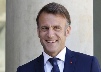 Tổng thống Pháp sắp thăm Việt Nam, thúc đẩy quan hệ Đối tác Chiến lược Toàn diện. Tổng thống Pháp Emmanuel Macron tại Điện Elysee ngày 29/4. Ảnh: AFP