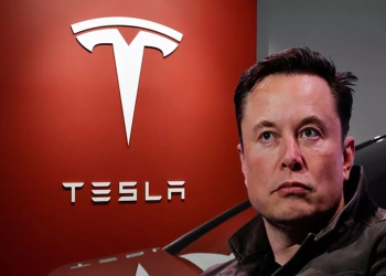 Elon Musk phủ nhận khả năng rời Tesla, khẳng định gắn bó ít nhất 5 năm tới