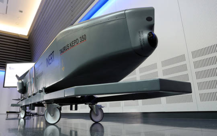 Nga chuẩn bị tấn công Đức nếu tên lửa Taurus được Ukraine sử dụng. Tên lửa hành trình Taurus KEPD 350 do Đức sản xuất. Ảnh: Getty Images.