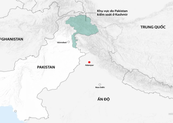 S-400 Ấn Độ hạ máy bay mắt thần Pakistan trong xung đột 4 ngày. Vị trí căn cứ Adampur (chấm đỏ). Đồ họa: CNN