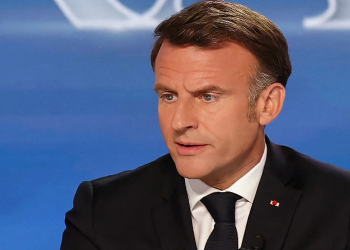 Tổng thống Macron: Ukraine hiểu không thể giành lại toàn bộ lãnh thổ. Tổng thống Pháp Emmanuel Macron trả lời phỏng vấn trên kênh truyền hình TF1 ngày 13/5. Ảnh: AFP