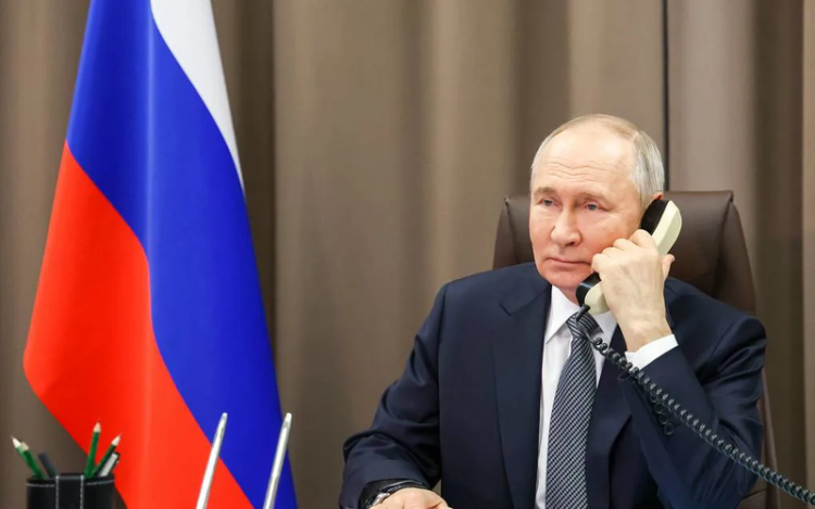 Ảnh minh họa: Tổng thống Trump – Putin điện đàm hơn 2 tiếng: Hòa bình cho Ukraine đang đến gần?