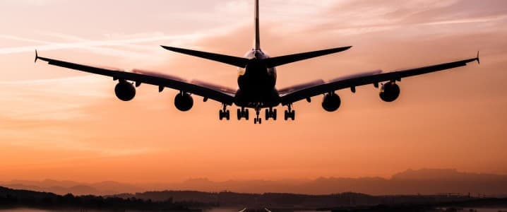 Theo Air Canada, tất cả các chuyến bay từ Toronto và Montreal đến Sân bay Quốc tế John F. Kennedy sẽ bị tạm ngừng từ ngày 1 tháng 6 năm 2026 và sẽ hoạt động trở lại vào ngày 25 tháng 10 năm 2026, đồng thời các chuyến bay đến Salt Lake City và Jacksonville cũng sẽ bị tạm ngừng. Tuy nhiên, Air Canada vẫn sẽ duy trì dịch vụ đến khu vực New York thông qua sân bay LaGuardia và Newark, với khoảng 34 chuyến bay khởi hành mỗi ngày từ khắp Canada.