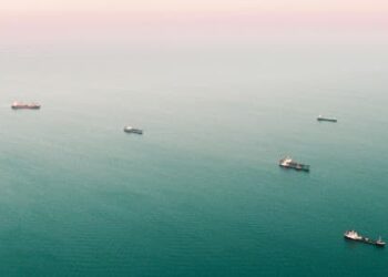 Nhà giao dịch dầu thô vật chất lớn nhất thế giới cảnh báo về sự biến động giá kéo dài nhiều tháng.