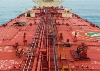 Gía dầu hôm nay, giá xăng hôm nay, năng lượng, tàu chở dầu, tàu sân bay