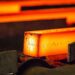 Giá nhiên liệu toàn cầu tăng mạnh vì cú sốc dầu mỏ, dầu WTI vượt 100 USD/thùng