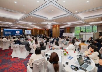 Anh hỗ trợ Việt Nam phát triển thị trường giao dịch hàng hóa phái sinh hiện đại