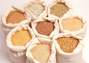 thức ăn chăn nuôi, ngô, đậu tương, khô đậu tương, nguyên liệu thức ăn chăn nuôi, nhập khẩu ngô, nhập khẩu đậu tương, chăn nuôi Việt Nam, giá ngô, giá đậu tương, nông sản phái sinh, thị trường nông sản, Edu Trade, hàng hóa phái sinh, nguyên liệu chăn nuôi.