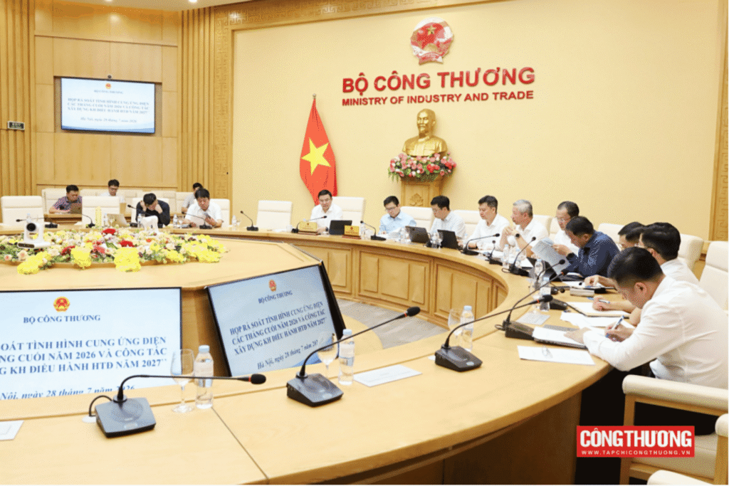 Bộ Công thương họp chủ động kịch bản đủ điện năm 2027