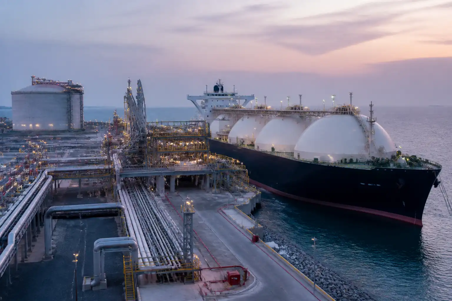 Illustration of 5 dự án LNG siêu lớn sẵn sàng thúc đẩy làn sóng khí đốt mới
