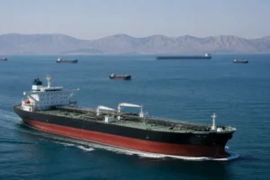 Bế tắc ở Hormuz làm gia tăng rủi ro dầu lên 120 USD/thùng