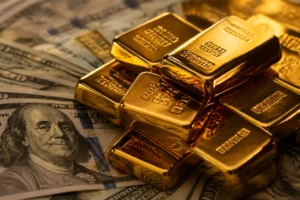 Illustration of Giá vàng hôm nay 18/8 tăng gần 1% do đồng USD yếu
