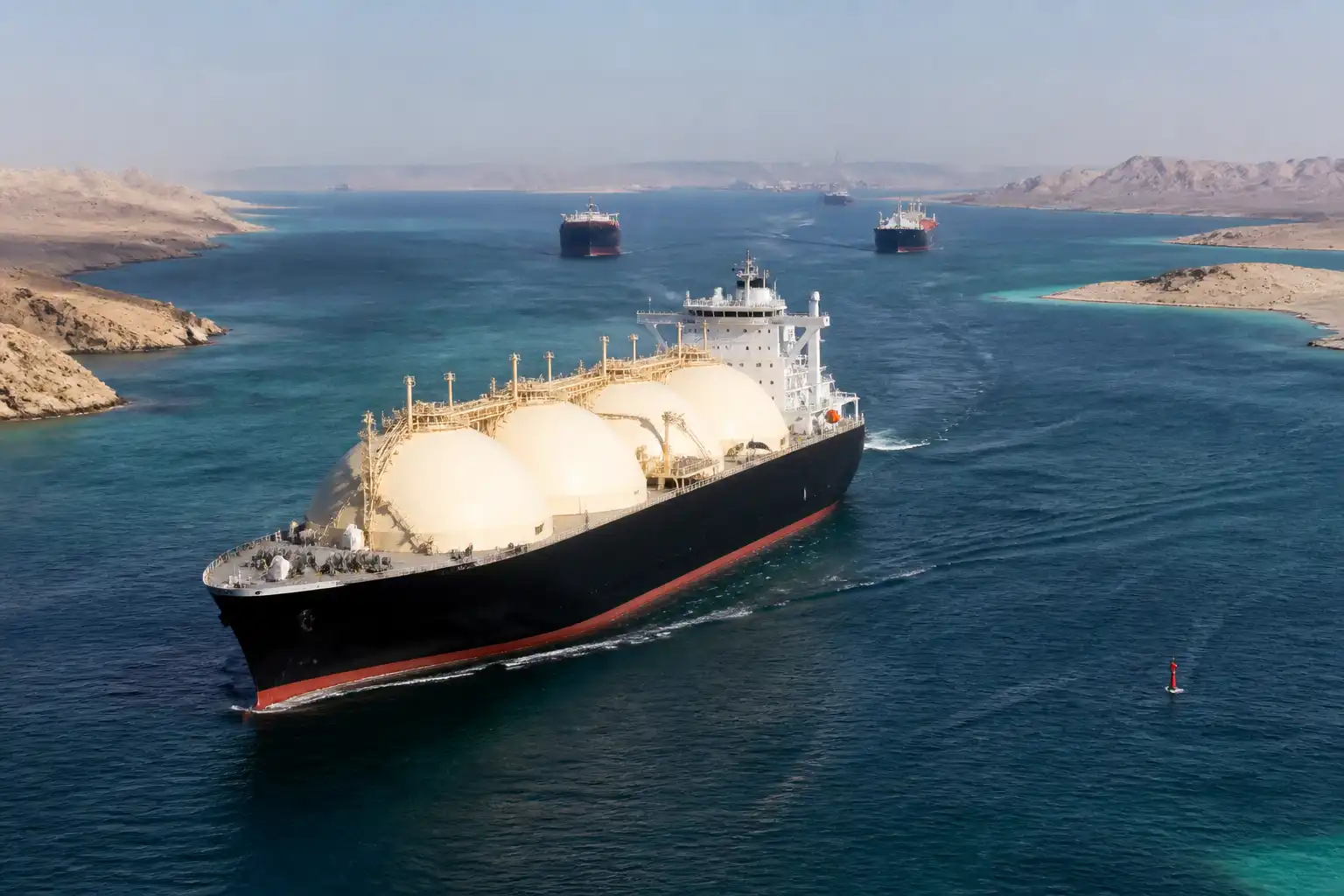 Illustration of Giá LNG có thể tiếp tục tăng khi nguồn cung eo biển Hormuz thắt chặt