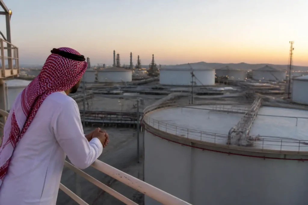 Illustration of Mỹ và Houthi mở đàm phán khi khủng hoảng dầu Saudi ngày càng sâu sắc