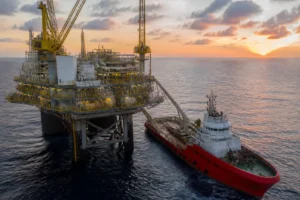 Illustration of Đà dầu của Exxon có thể giữ khí đốt Guyana ở lại trong nước