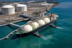 Illustration of Freeport LNG tăng nhập khí sau khi dừng train 2